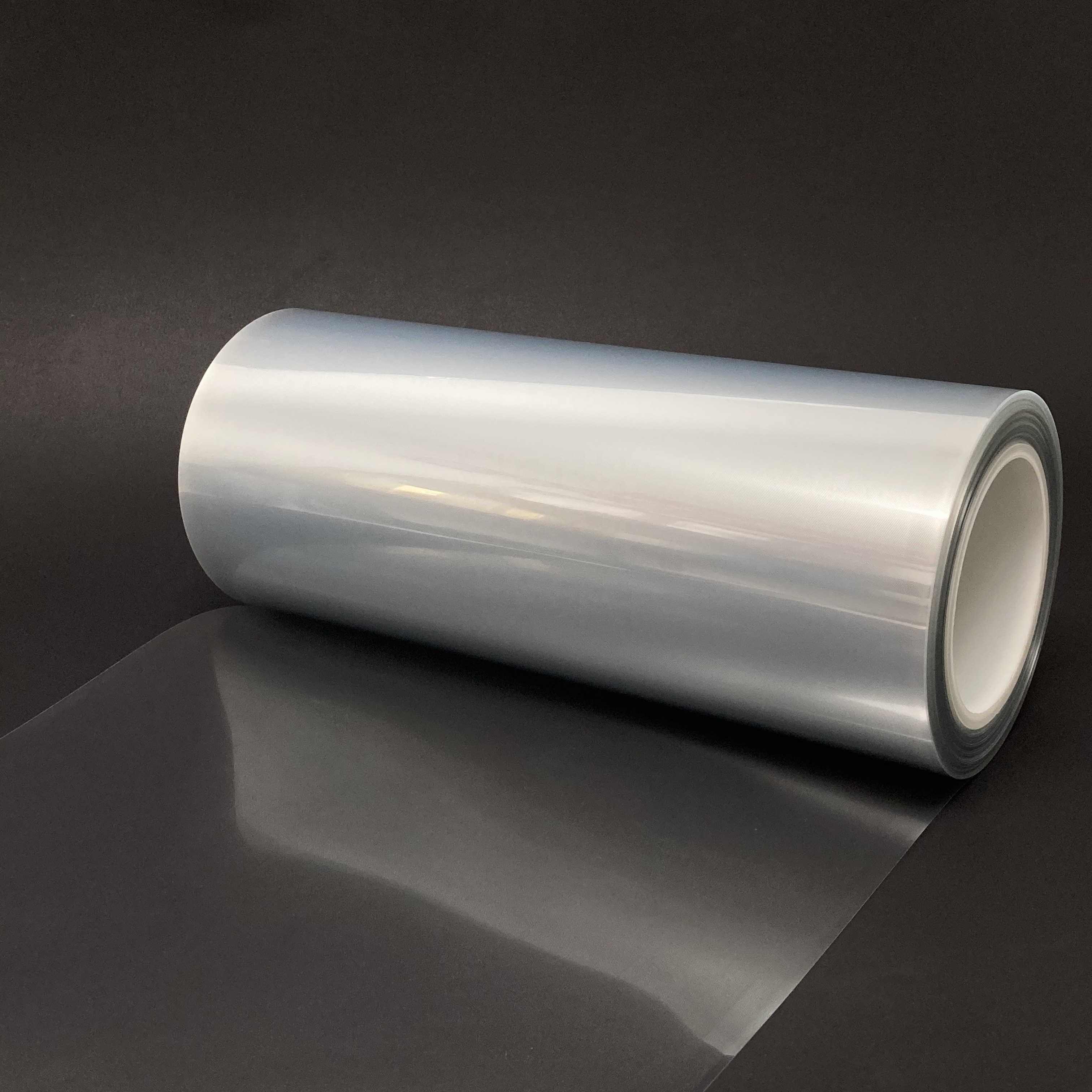 Factory Price 300m 50cm PET Protective Roll Transparent Mylar Self-Adhesive Plastic Film for Computer Soft Glossy Surface