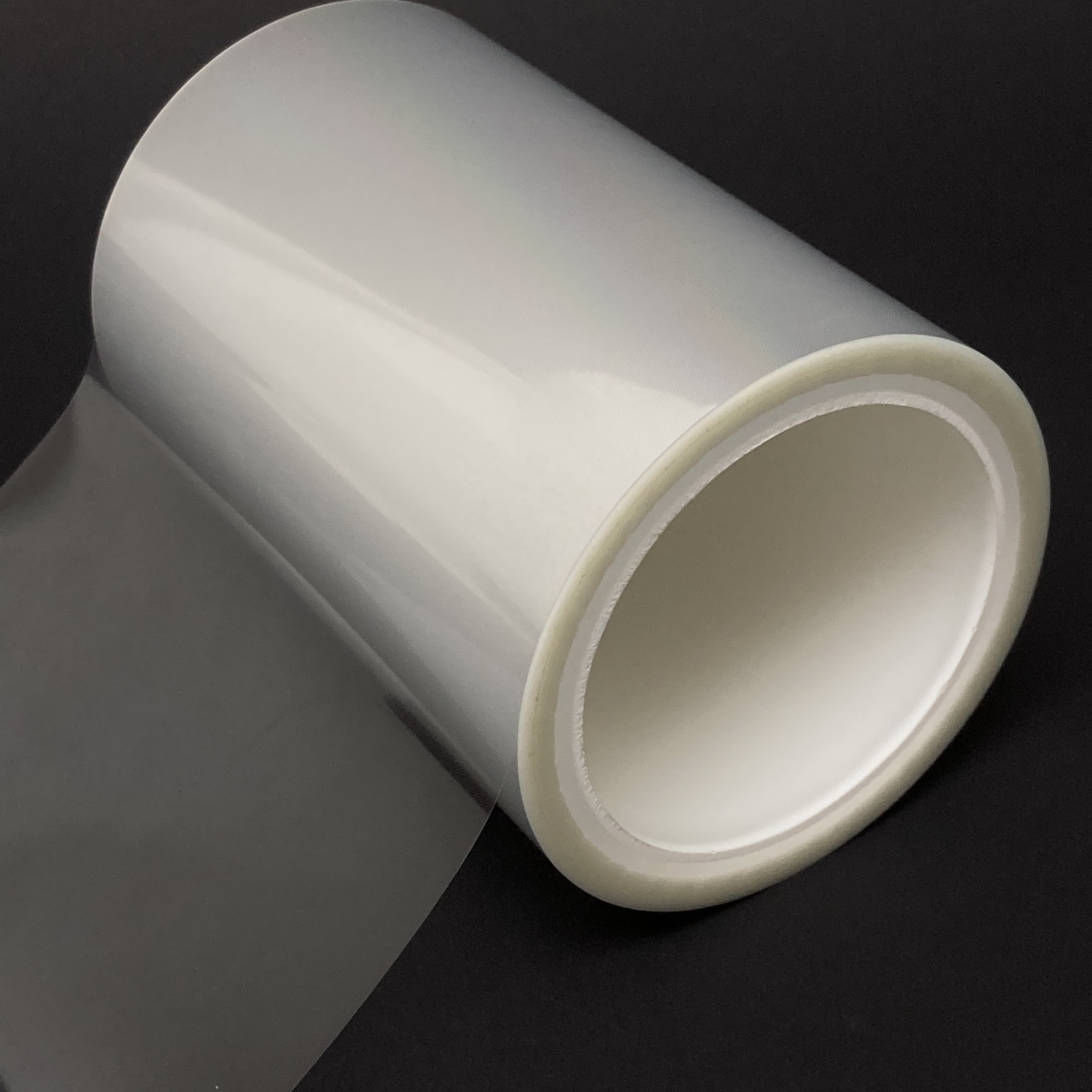 Three-Proof Anti-Scratch 43 Micron PET Protective Film Roll 1000m Length Transparent Cleanliness Exhaust Moisture Water Proof