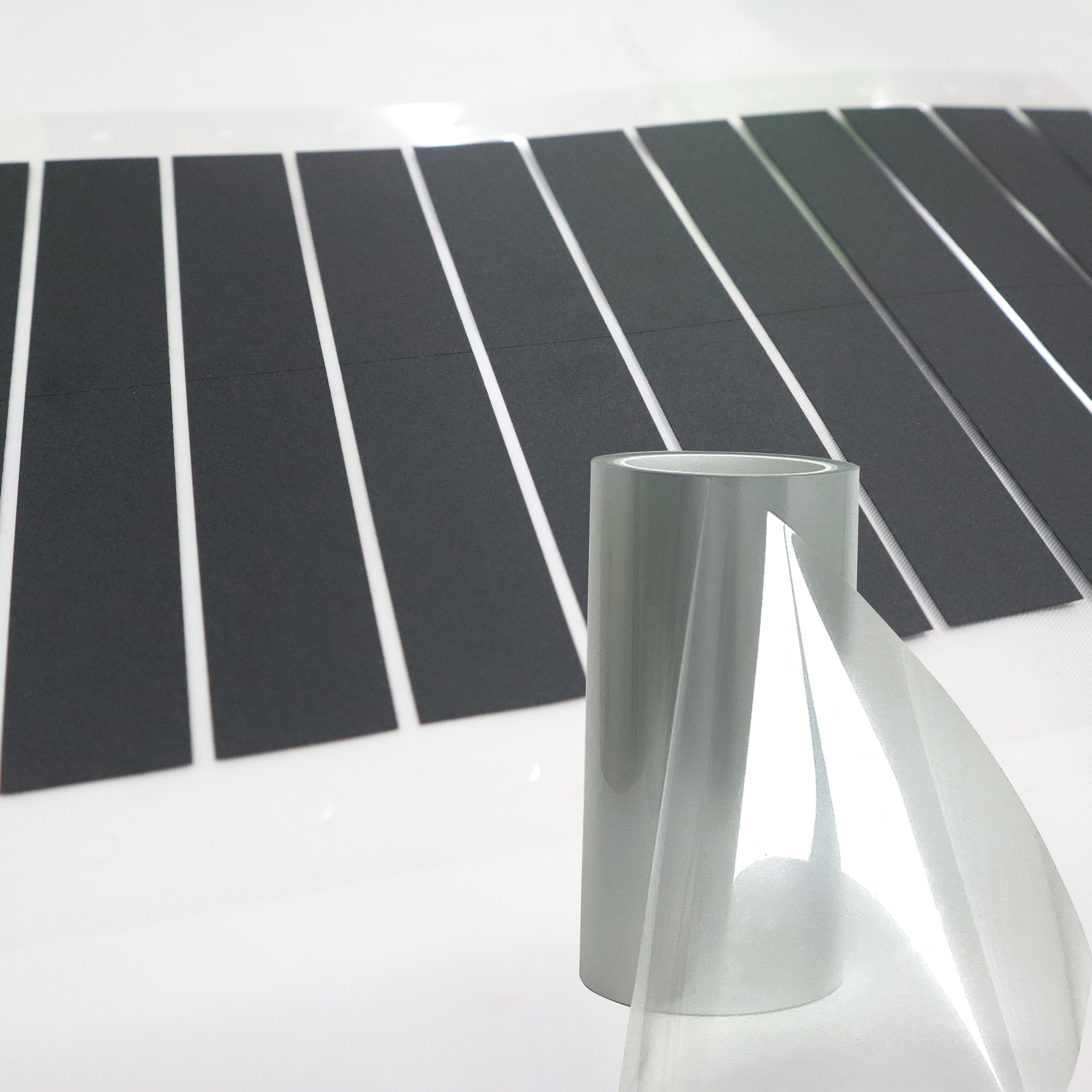Polyester PET Transparent Waterproof Scratch Resistant High Temperature Resistant Self-adhesive 80 Micron Packaging Film