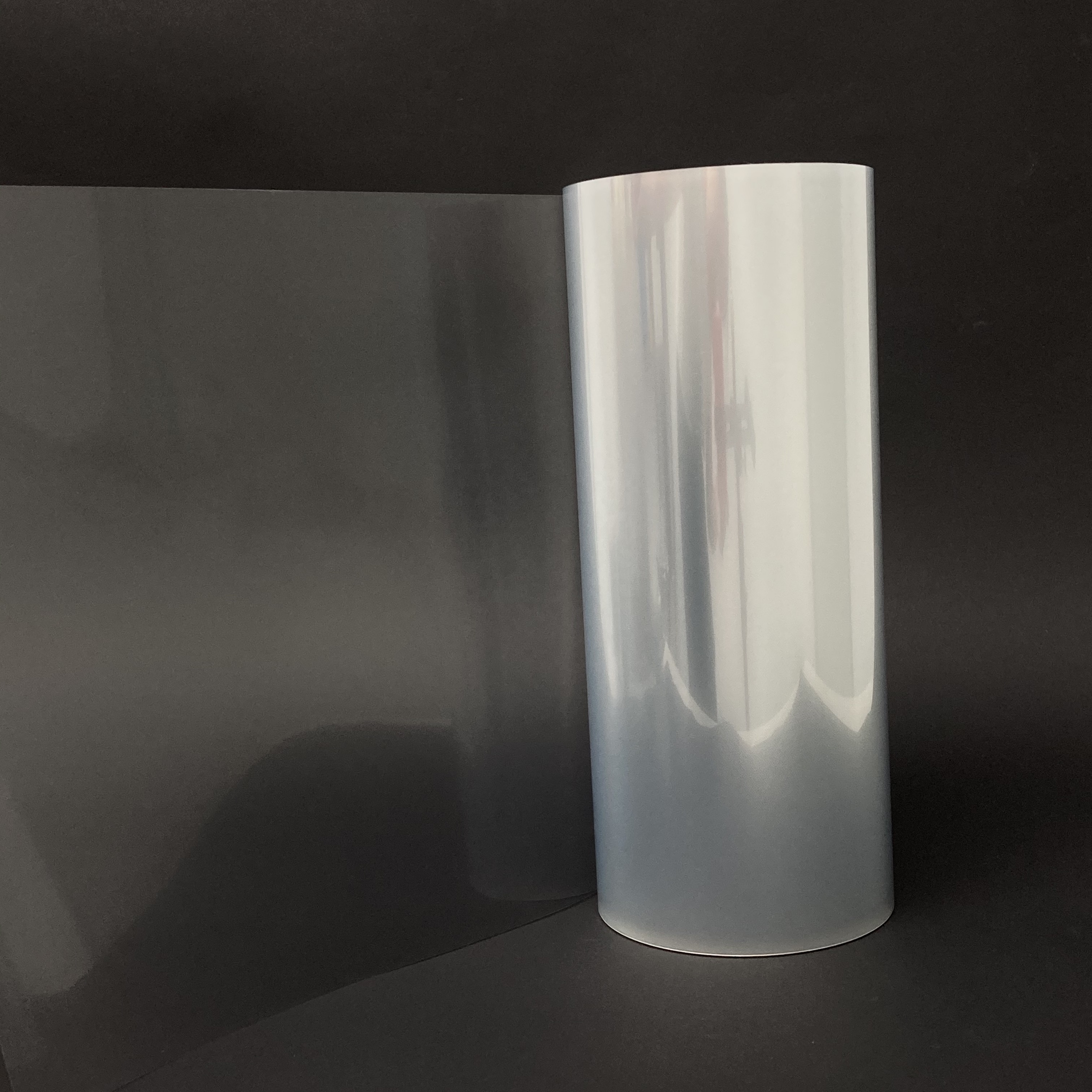 Factory Price 300m 50cm PET Protective Roll Transparent Mylar Self-Adhesive Plastic Film for Computer Soft Glossy Surface