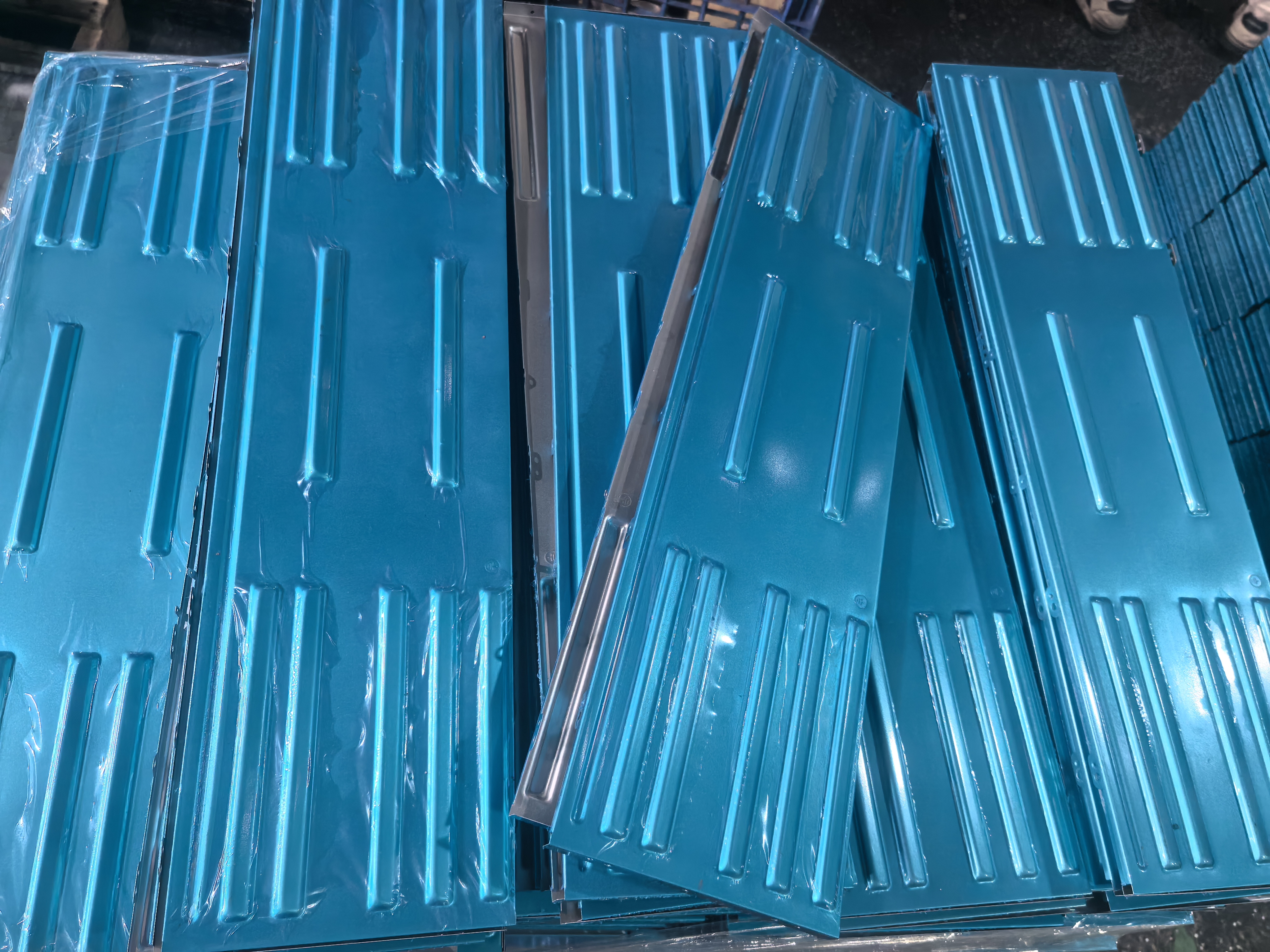 China Manufacturer Polyethylene Film 45 Micron PE Plate Protective Film for Surface Protection
