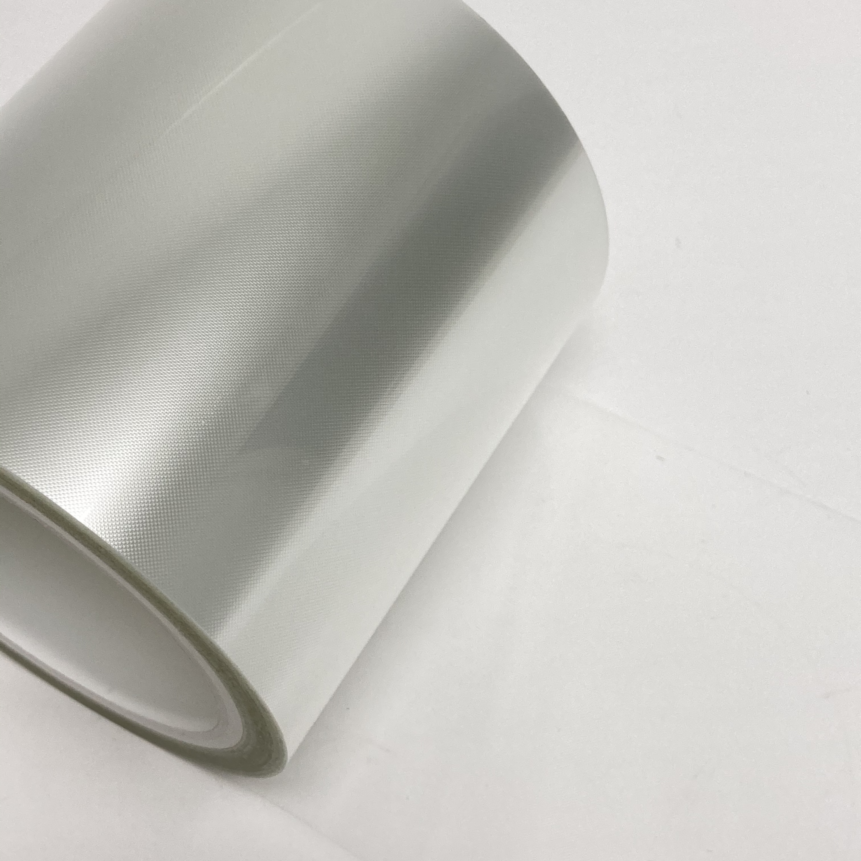 Wholesale 50 Micron Thick Self-Adhesive PET Protection Film Glossy Surface Rigid Plastic Casting Anti-Graffiti Glass Pet Film