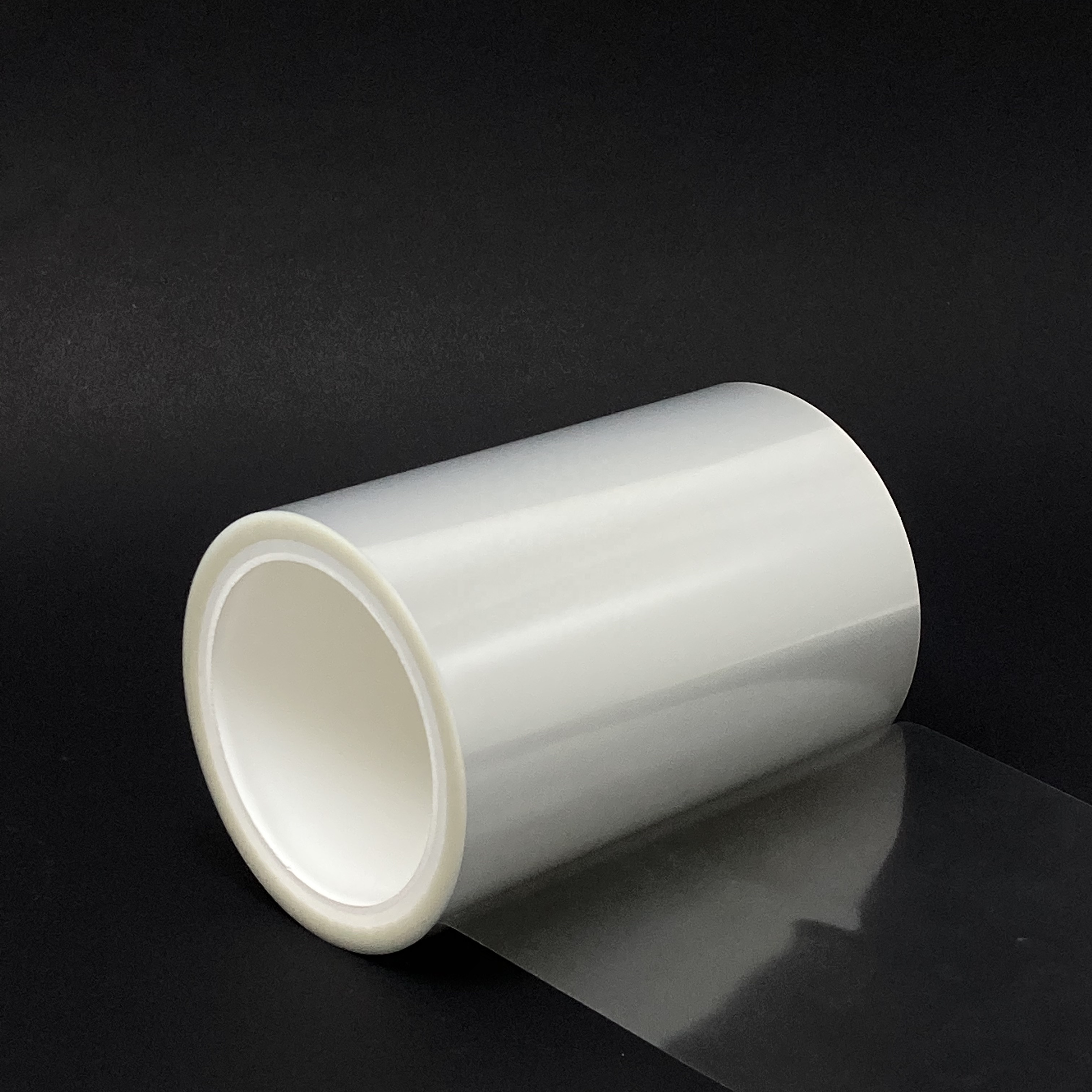 Three-Proof Anti-Scratch 43 Micron PET Protective Film Roll 1000m Length Transparent Cleanliness Exhaust Moisture Water Proof